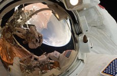 Long missions in space may damage eyesight