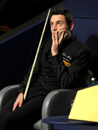 Ronnie O’Sullivan in fresh row as he eyes final