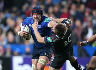 Sean O'Brien fends off Osprey's Dan Biggar.